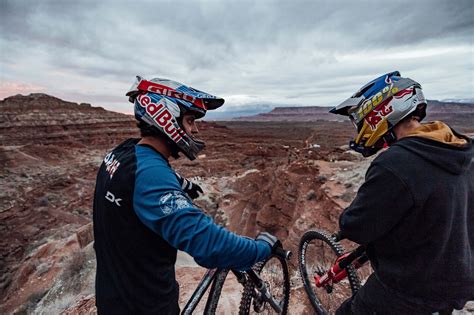 LEGENDÁRNA FREERIDE AKCIA RED BULL RAMPAGE JE TU GREGI NET