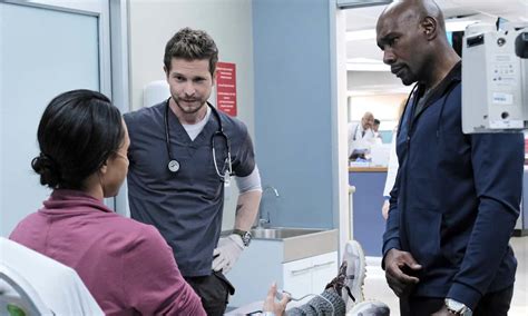 THE RESIDENT Season 4 Episode 9 Photos Doors Opening, Doors Closing ...