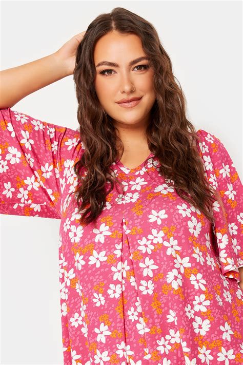 Yours Curve Plus Size Pink Floral Ditsy Top Yours Clothing