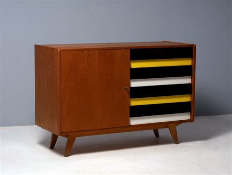 U 458 cabinet by Jiří Jiroutek