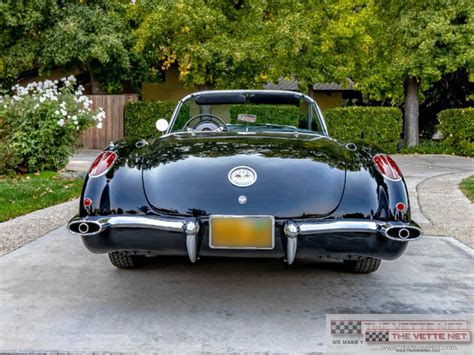 TheVetteNet.com - 1959 Corvette Convertible Black with Gray Coves