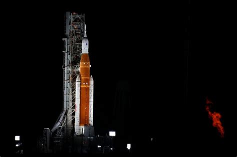 Artemis Launch Fuel Leaks Force Nasa To Scrub Launch Of New Moon