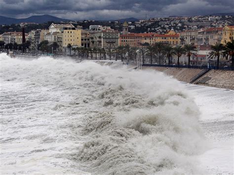 Coastal City Flooding ‘could Cost More Than £600bn A Year Science