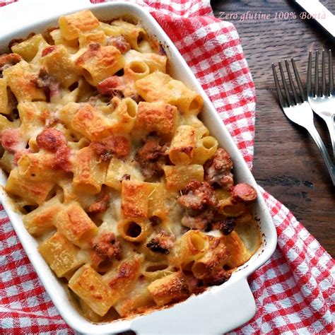 Pasta Al Forno Con Salsiccia E Besciamella