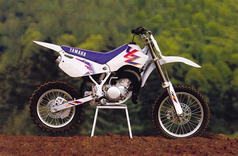 Maxxis Tires Classic Steel 183 1993 Yamaha YZ80 PulpMX