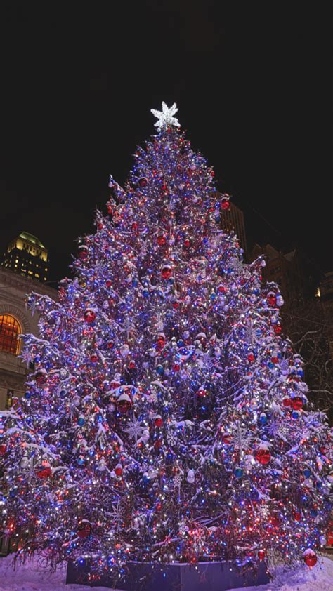 Christmas Decorations in NYC-Where to Find the Most Magical Spots ...