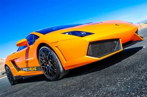 Las Vegas Lamborghini Driving Experience | 5 Laps in a Lamborghini