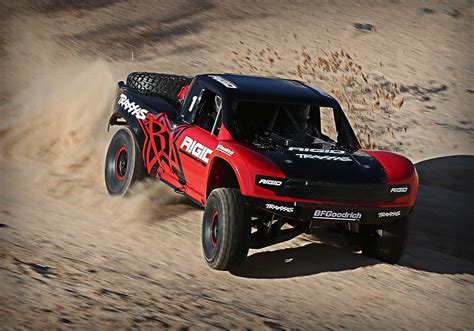 Traxxas UDR Unlimited Desert Racer Rigid Industrie Passe Temps 3000