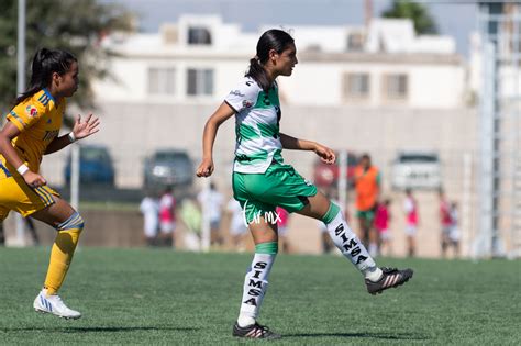 Audrey V Lez Santos Laguna Vs Tigres Femenil Sub J