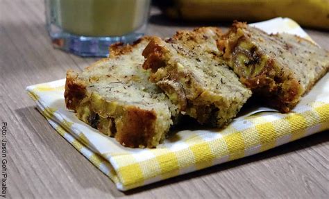 Cómo hacer torta de banano Receta casera como de la abuela Vibra