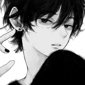 Chat now with Ero · created by @renqrlx