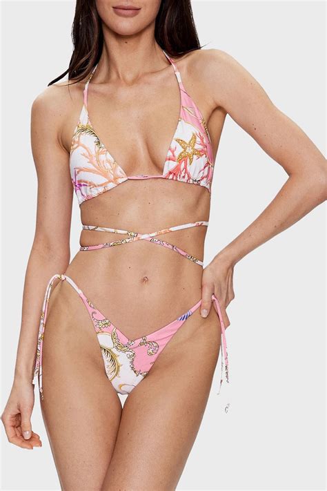 Guess Desenli Yanlardan Bağlamalı V String Bikini Altı Bikini Altı E go mc r P w Fiyatı