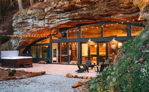 Unique Places To Stay In Ohio 11 Cool Unusual Hotels Airbnbs