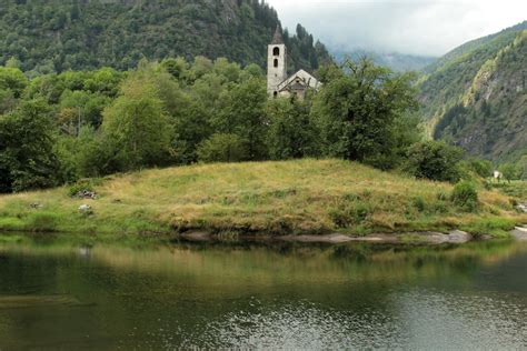 Kirche Chironico Gotteshaus Katholisch Baujahr Ursprun Flickr