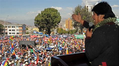 Bolivianos celebran 11 años de Revolución Democrática Cultural Yvke