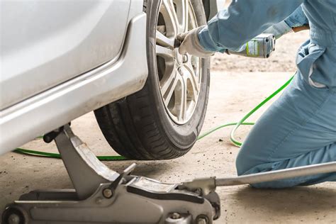 The 10 Best Roadside Assistance Companies For 2025 Free Buyers Guide