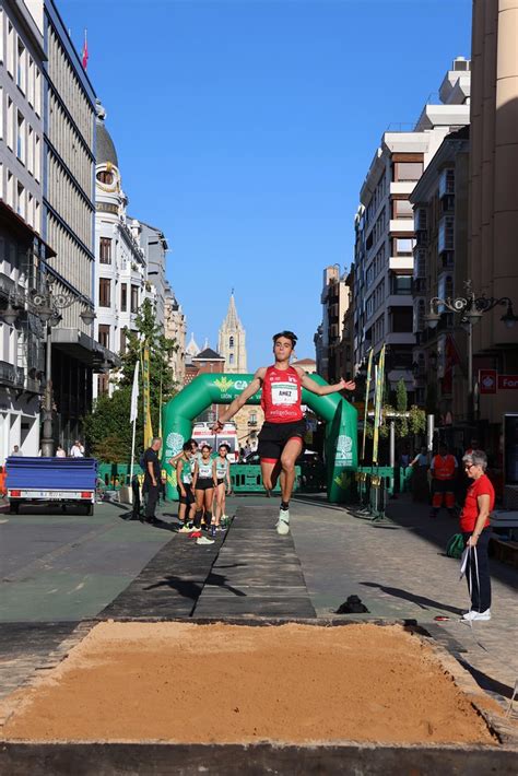 Edici N Atletismo En La Calle Le N Atletismo Flickr