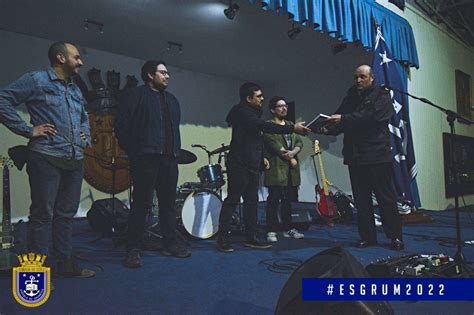 Banda De Rock Penquista Prenauta Se Presenta En El Patio De Honor De