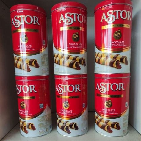 Jual ASTOR CHOCOLATE WAFER STICK KALENG 330 Gram Shopee Indonesia