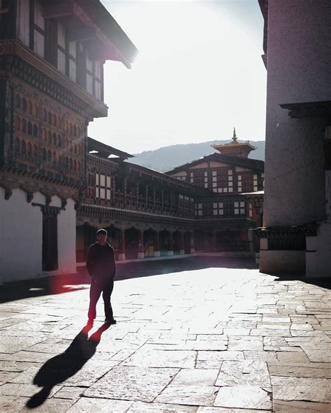 Ig The Land Of The Thunder Dragon Bhutan