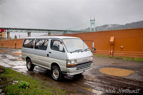 1990 TOYOTA HiAce Super GL 4wd Vanlife Northwest