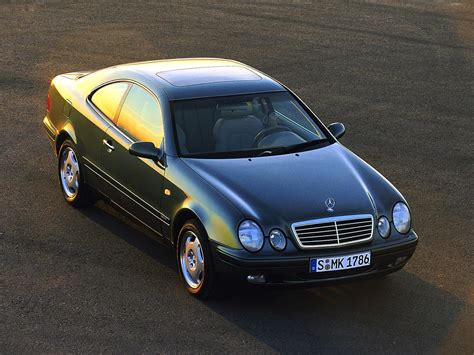 Mercedes Benz Clk 320 W208 11