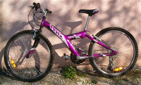 Vélo Enfant 24 De Qualité GIANT MTX 225 Violet Laffrey 38220