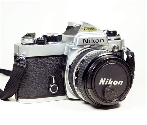 Nikon Fe Mm Slr Film Camera Nikkor Mm F Ai Lens