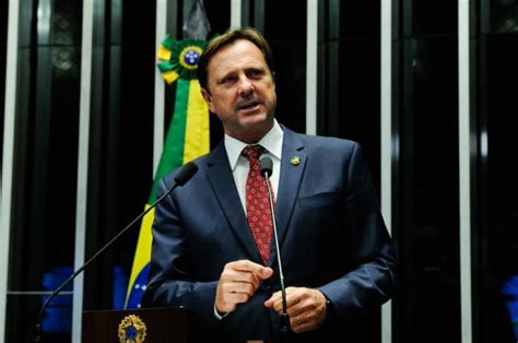 Impeachment Acir é o primeiro senador de Rondônia a discursar o