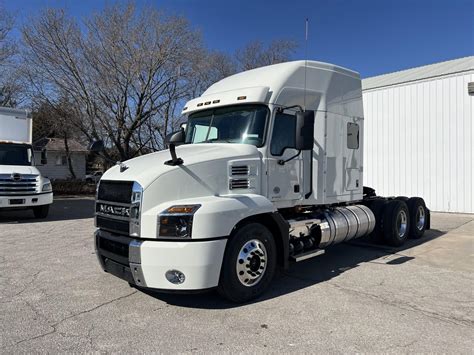 2025 Mack Anthem 64t Rdo Truck Centers