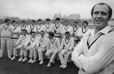 Geoff Boycott introduces the Yorkshire team | ESPNcricinfo.com