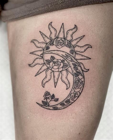 24 Sun And Moon Tattoo For Sky Lovers In 2021 Page 3 Of 5 Small Tattoos And Ideas