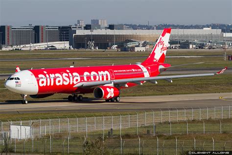 Airasia X Airbus A330 343 Cn 1581 F Wwcm 9m Xxu Flickr