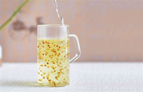 Гречишный чай: из чего делают, 6 полезных свойств, как заваривать