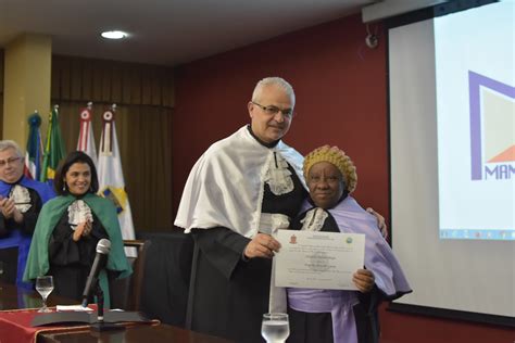 UFJF concede título de Doutora Honoris Causa a Adenilde Petrina