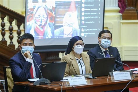 Comisión Especial del Congreso entrevista a postulantes al TC por