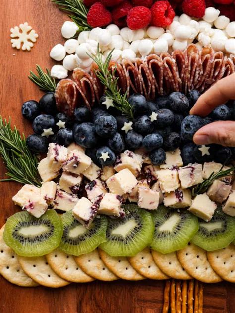 Christmas Tree Charcuterie Board The Recipe Critic