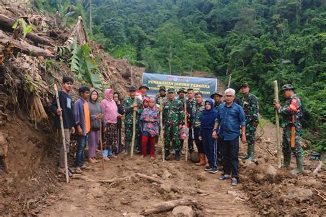 Wujudkan Ketahanan Pangan Danrem 142 Tatag Tanam Perdana Jagung Di