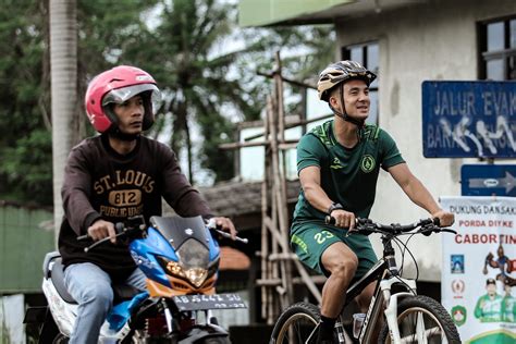 Bersepeda Jadi Cara Penggawa Laskar Sembada Isi Akhir Pekan Official