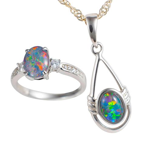 HIGHLIGHT ROOM STERLING SILVER AUSTRALIAN OPAL JEWELRY SET