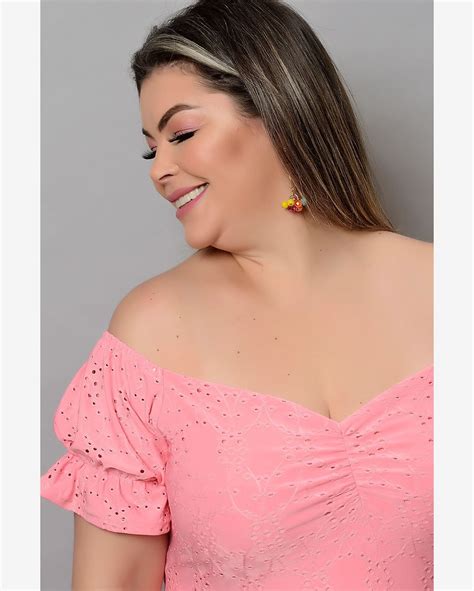 Riachuelo Vestido Ciganinha Rosa Em Lese Plus Size