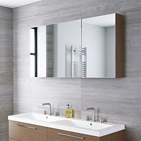 Oak effect triple door mirrored bathroom cabinet 1350mm x 700mm | in ...