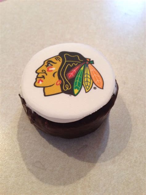 Hockey Party Edible Decoration Frosting Ding Dong Hockey Puck