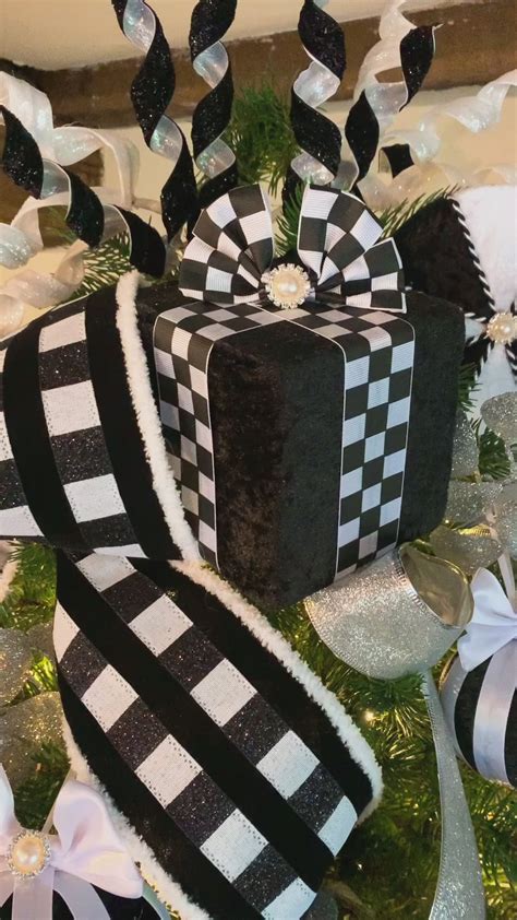 Extra Large Black & White Baubles – A Bauble Affair