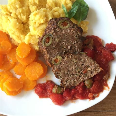 Hackbraten Ital Art Auf Tomatenso E Mit Parmesan Polenta Kinder