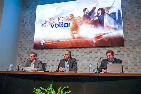 Administradores Da Igreja Adventista No Sul Do Brasil Analisam