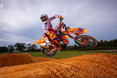 Motocross And Enduro What Is The Difference Between The Disciplines