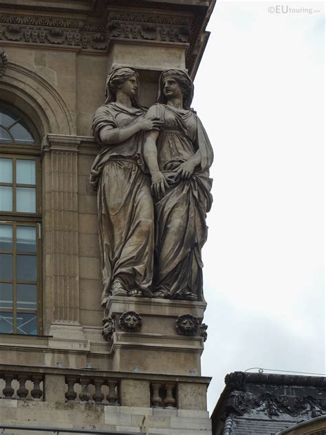 Caryatid Sculptures On Pavillon De L Horloge Th From The Lhs Page