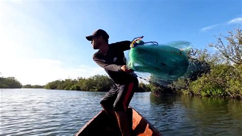 Probando Pescar Con Atarraya En El Rio Chelo Anda Con Toda La Actitud