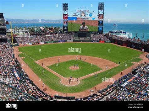 Oracle Park Stadium La Casa De Campo De Los Gigantes De San Francisco